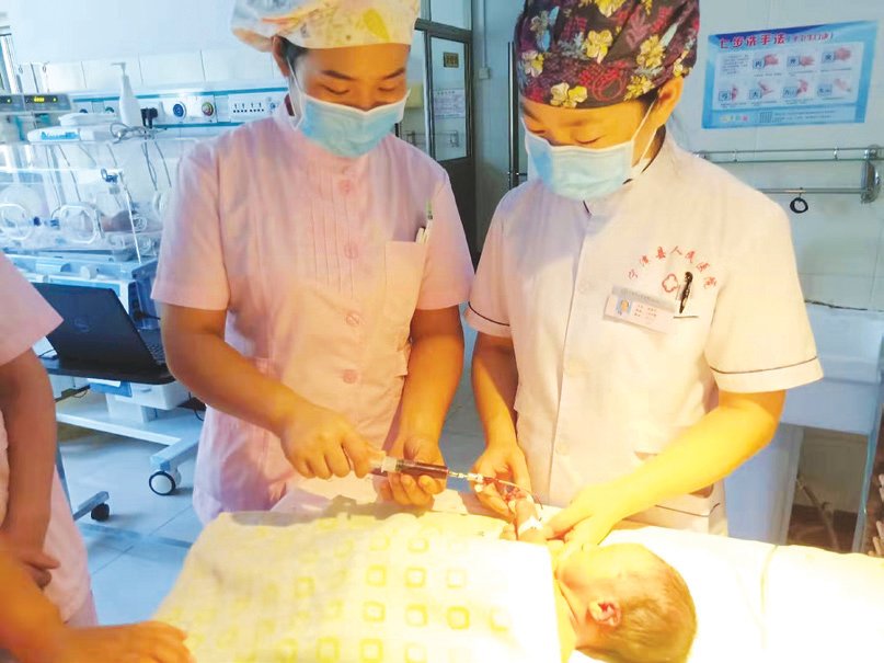 甘孜县妇婴监护型护送